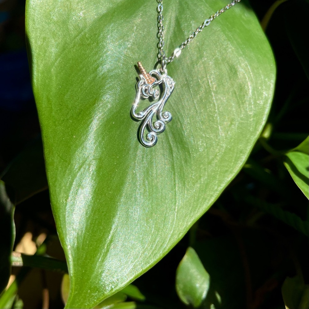 TOCARA‎ Unicorn Necklace 925 TH